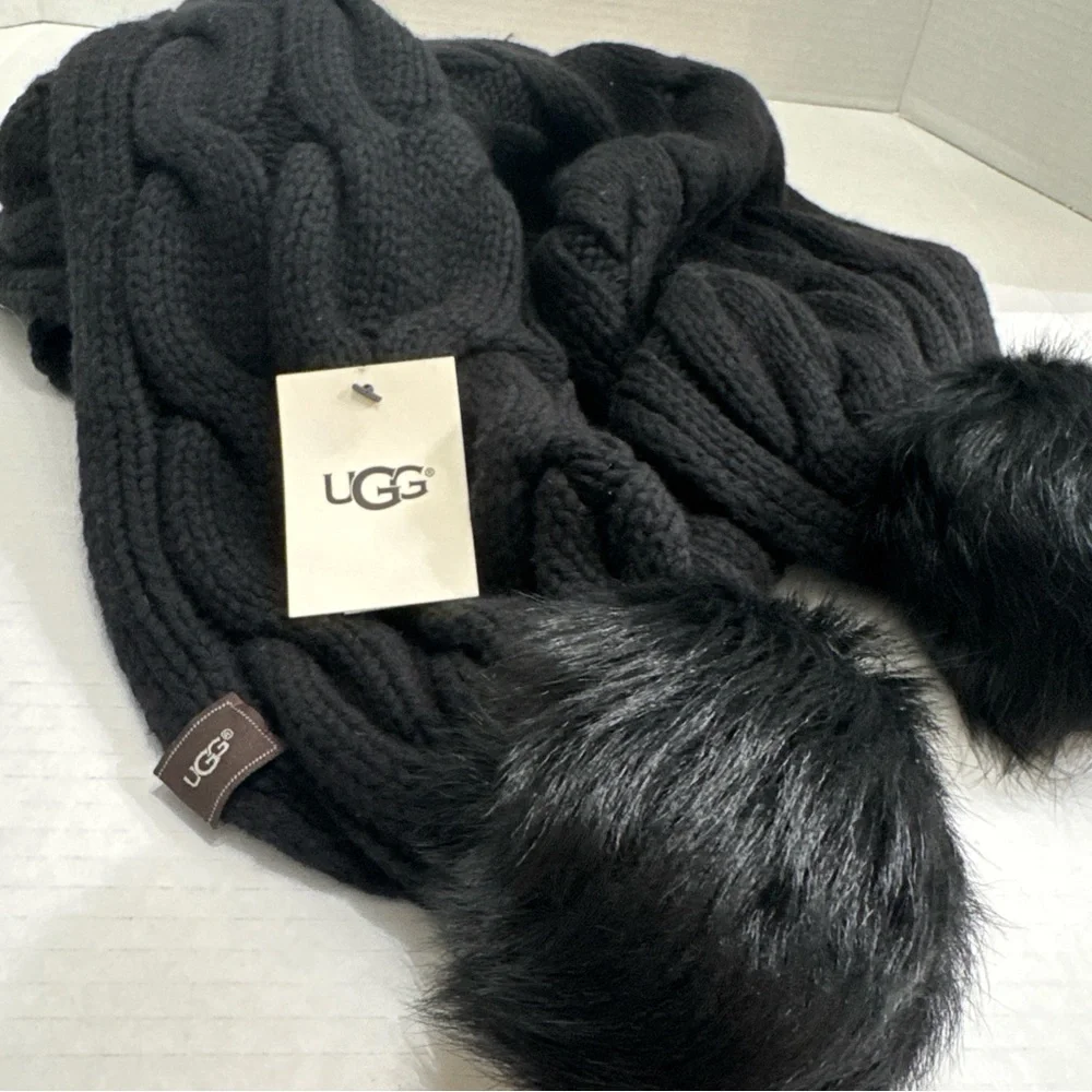 NWT UGG Women's Cable Knit Oversized Scarf Black Chunky Braided Wrap Nordstrom